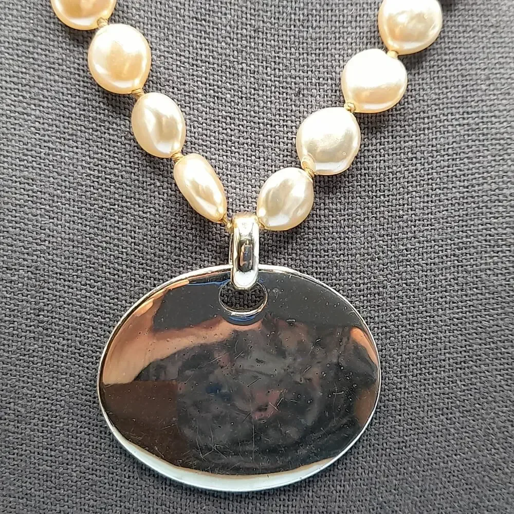 Vintage MONET Pearl Necklace Hand Knotted Toggle Clasp 17